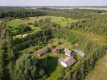 Parduodama gamtos apsuptyje kaimo sodyba su dideliu 2,9315 ha žemė