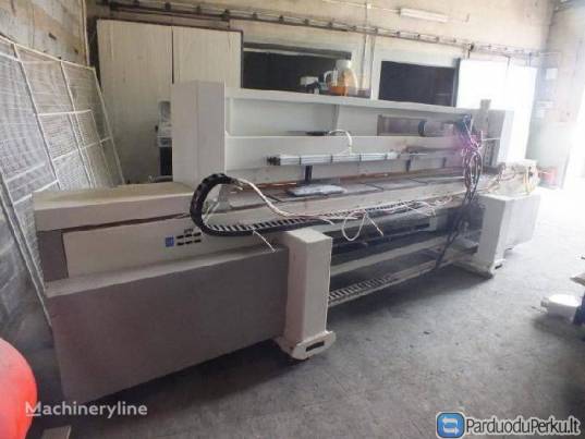 PARDUODAMA MEDŽIO APDIRBIMO ĮRANGA AXO200