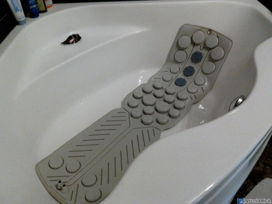 Parduodama perlinės vonios įranga