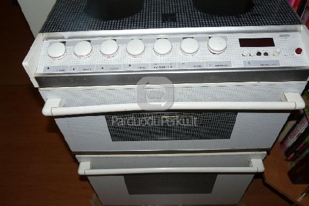 Parduodama viryklė Zanussi