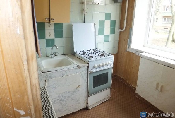 Parduodamas 1 kambario butas Taikos pr.