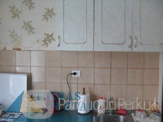 Parduodamas 1 kambario su HOLU  butas Vingio g.