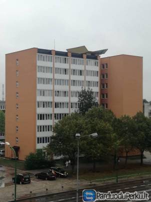 Parduodamas 1k butas, 9/8a. 28kv.m , wc ir dušas kartu, butas be remonto, mūriniame renovuotame name