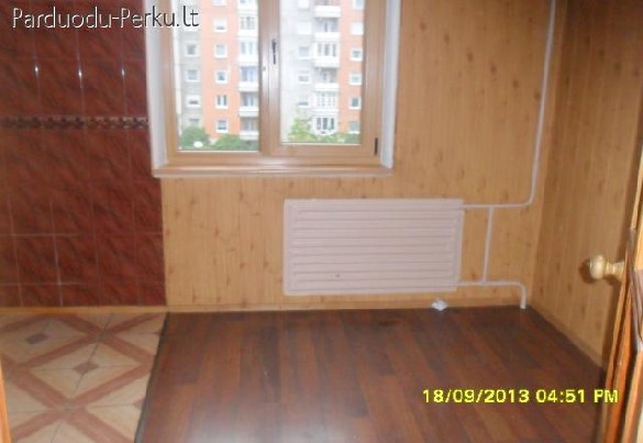 Parduodamas 2 kambarių su holu butas Budelkiemio g.