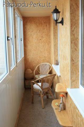 Parduodamas 3 kambarių butas Pramonės mikrorajone.