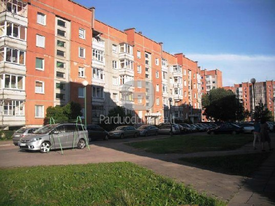 PARDUODAMAS 4K SU HOLU BUTAS