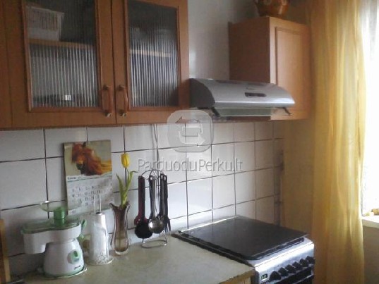 parduodamas 4kambariu butas