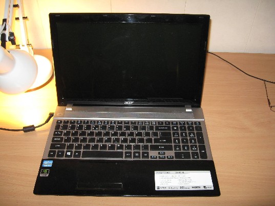 PARDUODAMAS ACER V3-571G