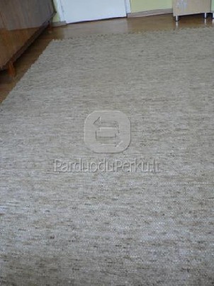 Parduodamas didelis, gražus kilimas