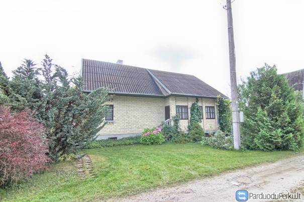 Parduodamas labai geras mūrinis sodo namelis Rėkyvoje