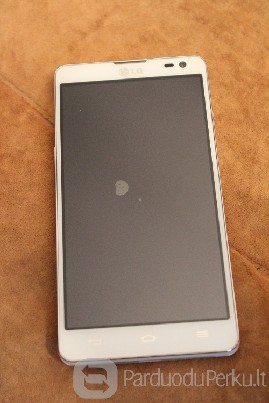 Parduodamas mažai naudotas LG L9-II telefonas