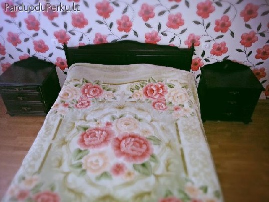Parduodamas miegamojo komplektas