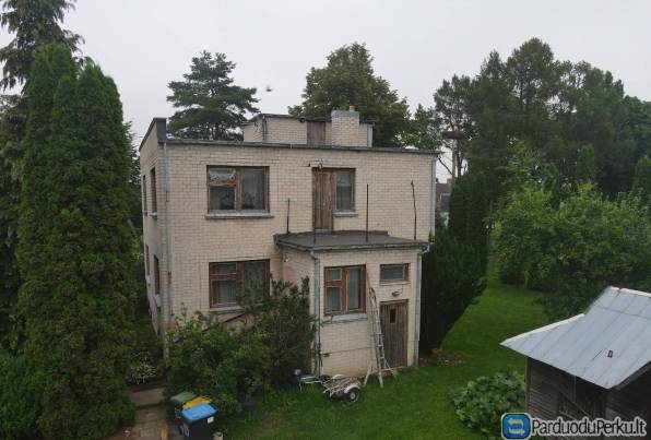 PARDUODAMAS MŪRINIS NAMAS, JURBARKO R. SAV., VELIUONOS SEN., GRICIŲ K., PARKO G. 20.