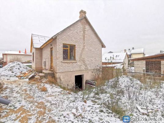 Parduodamas namas Nemenčinėje, Statybininkų g., 1 aukštas, rūsys po visu namu