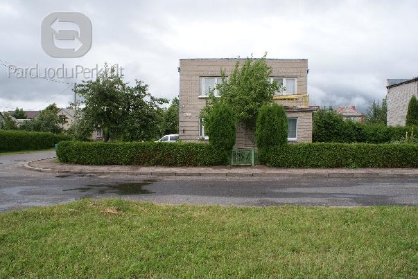 Parduodamas namas Skuode