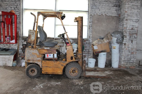 Parduodamas naudotas pakrovėjas Balkancar.