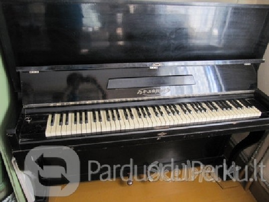 PARDUODAMAS PIANINAS