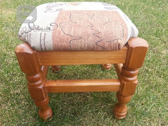 Parduodame medines taburetes.