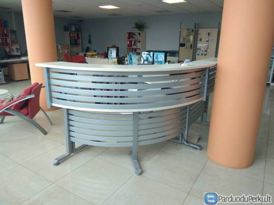 Parduodami GURDA gamybos baldai biurui