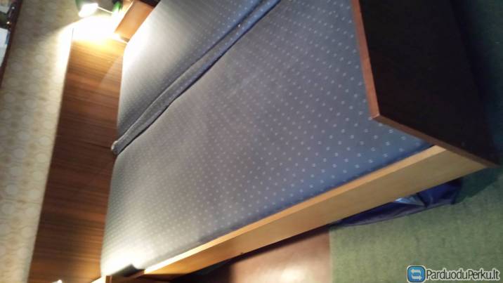 Parduodamos dvi naudotos lovos (su čiužiniais 70*200)