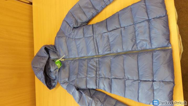 Parduoddu nauja pukini Benetton paltuka 150 cm. ugio mergaitei