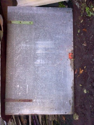 Parduodu 2  naudotus garažo vartus