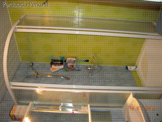 PARDUODU 3-jų kambarių butą (1 aukštas)