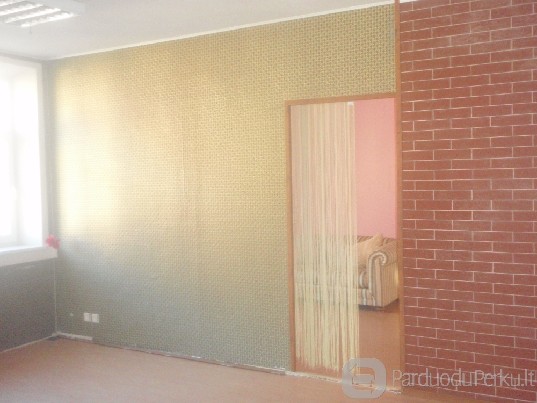 Parduodu 3 kambarių butą