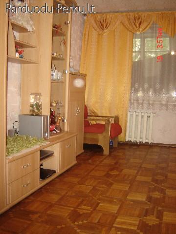 Parduodu 4 kambarių butą Telšiuose