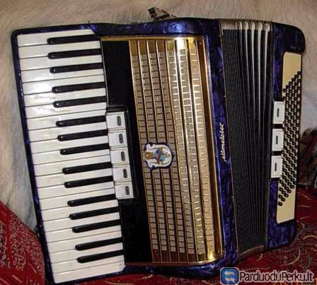 Parduodu akordeoną Weltmeister, 96 bosų.