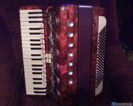 parduodu akordeona