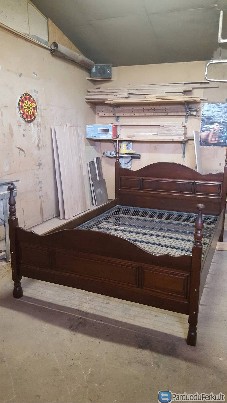 Parduodu ąžuolinę dvigulę lovą