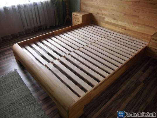 parduodu beveik nauja (pirkta pries metus ) dvigule lova