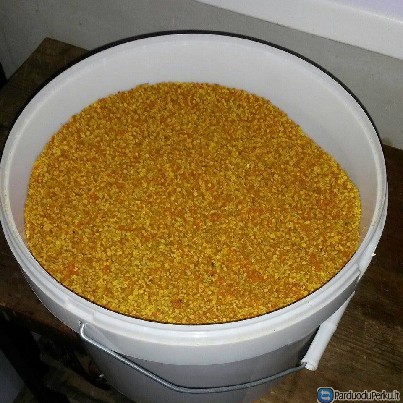 Parduodu bičių žiedadulkes.