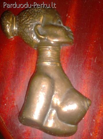 Parduodu bronzinius dirbinius