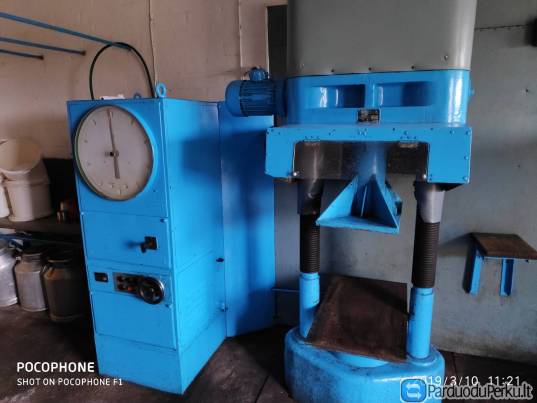 Parduodu hidraulinį presą 125 t