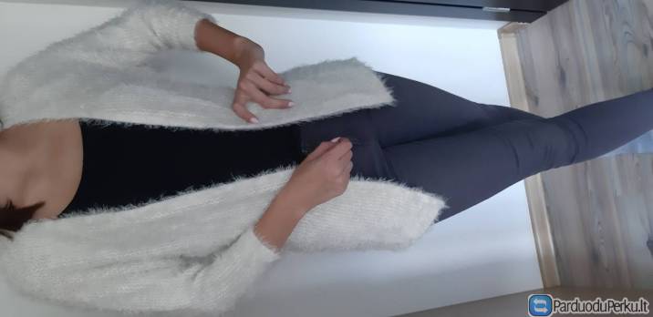 Parduodu ilgą megztuką