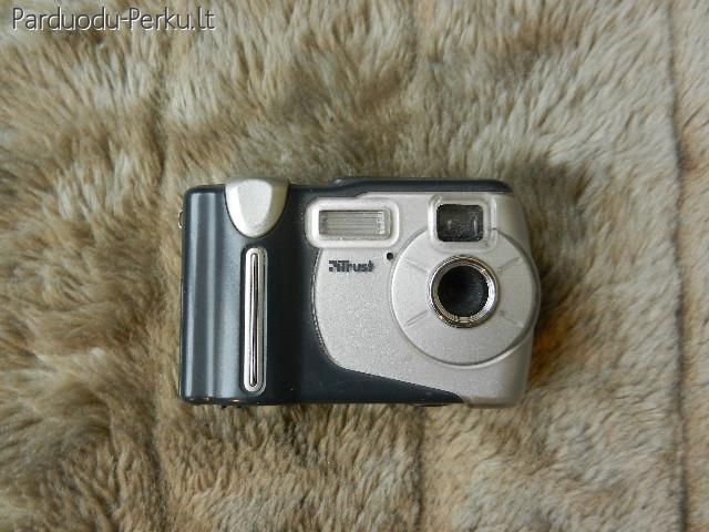 Parduodu internetinę (web) kamerą Trust