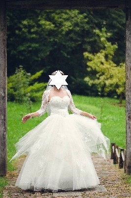 Parduodu įspūdinga vestuvinę suknelę