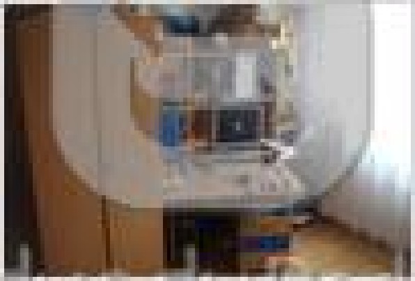 Parduodu jaunuolio baldų komplektą