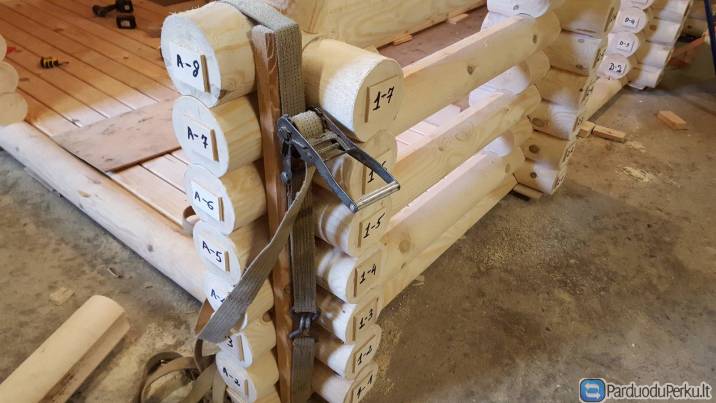 Parduodu lauko pavėsinę.