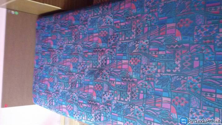 Parduodu lovas su pufikais