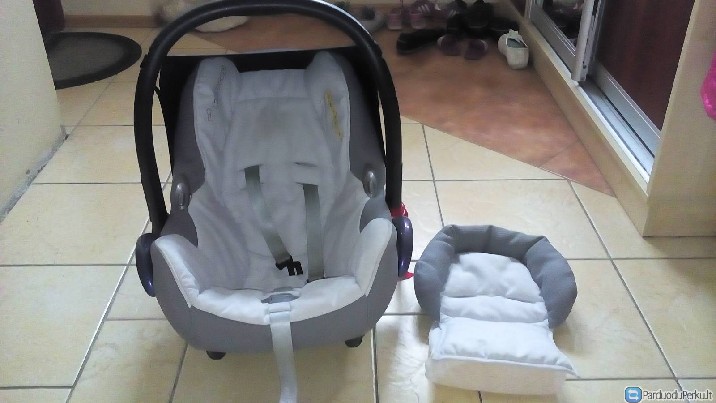 Parduodu Maxi Cosi autokėdutę