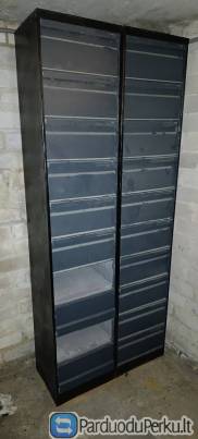 Parduodu metalinę spintą