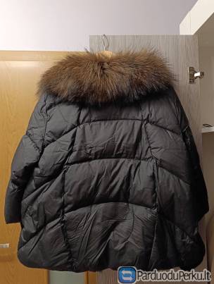 Parduodu moterišką striukę su natūralių kailiu