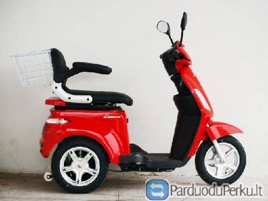 parduodu motoroleri trirati