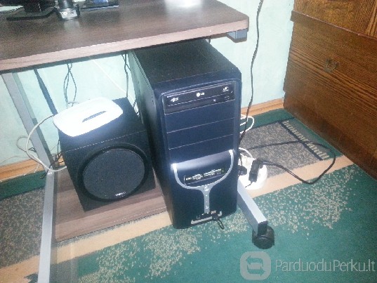 Parduodu naudotą bet puikiai veikiantį stacionarų kompiuterį