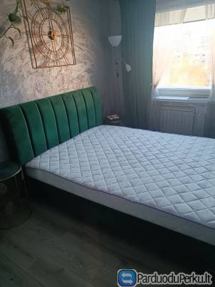 Parduodu naudotą miegamojo lova