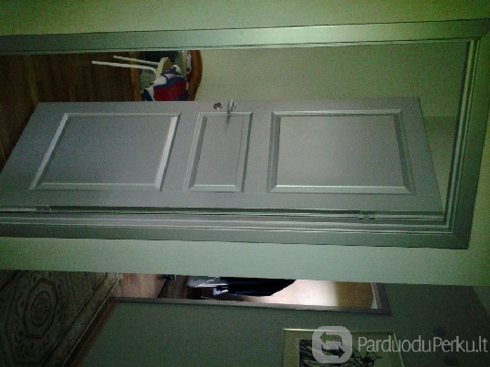 parduodu naudotas duris