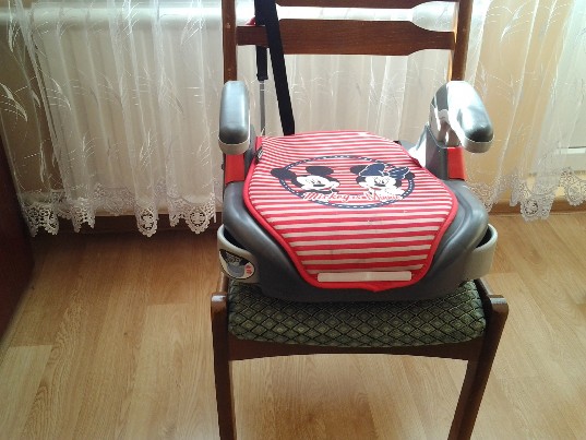 Parduodu naudotą autokėdutę vaikui